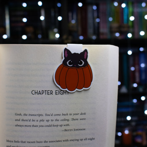 Hiding Kitty | Magnetic Bookmark | Spooky Collection